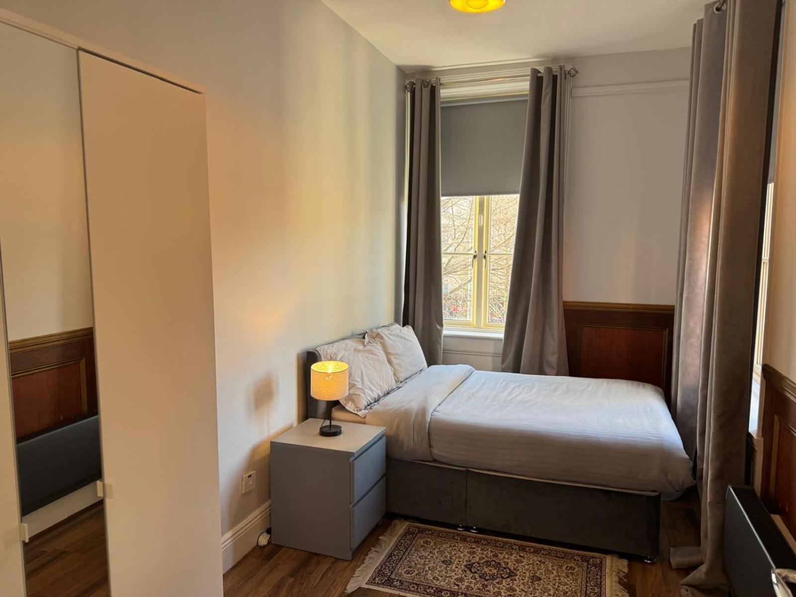 Modern 2-Bedroom Apartment-Dublin City Экстерьер фото